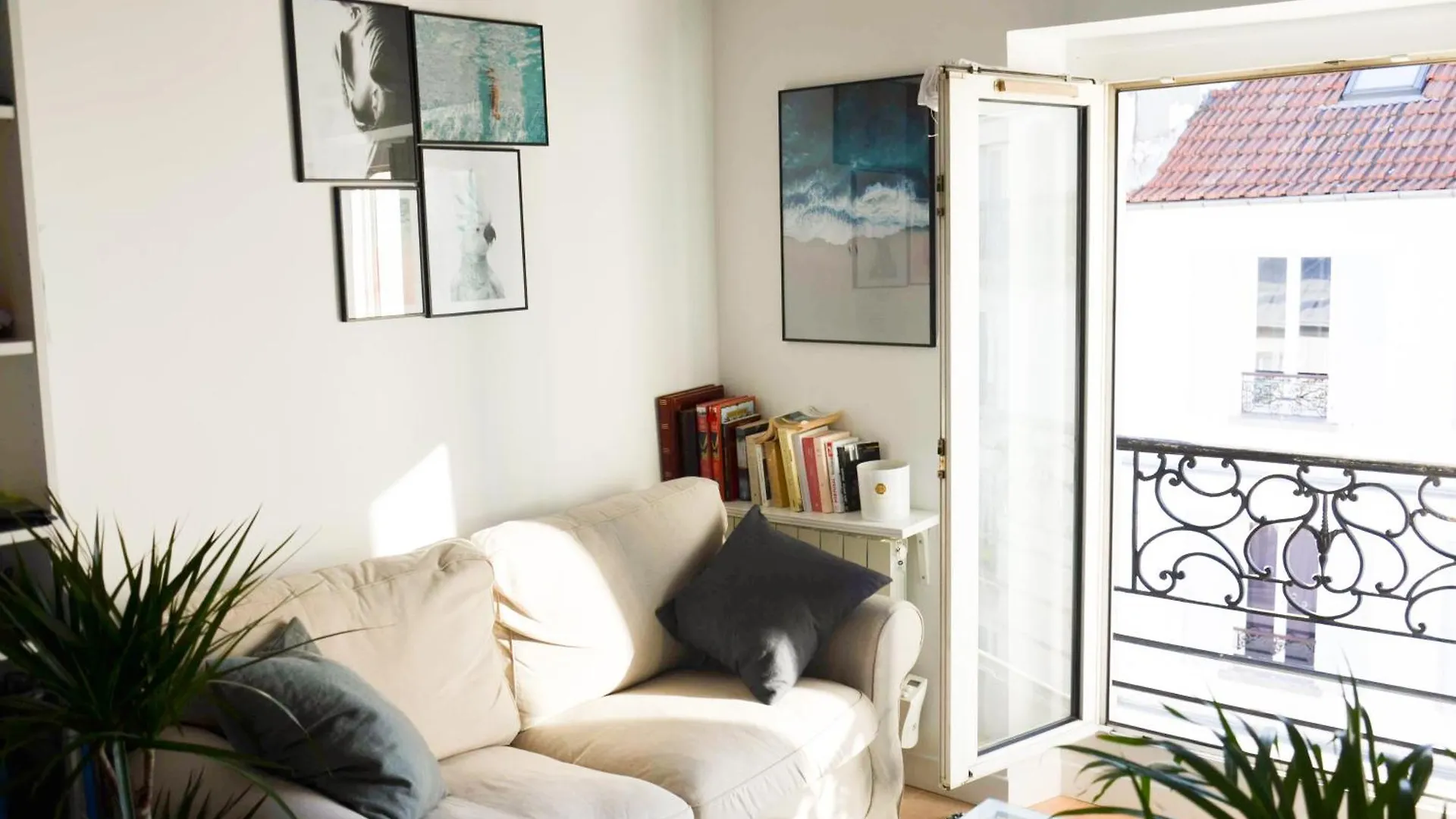 Bright Top Floor Apartment - Batignolles - Montmartre - Metro At 2 Steps Paryż
