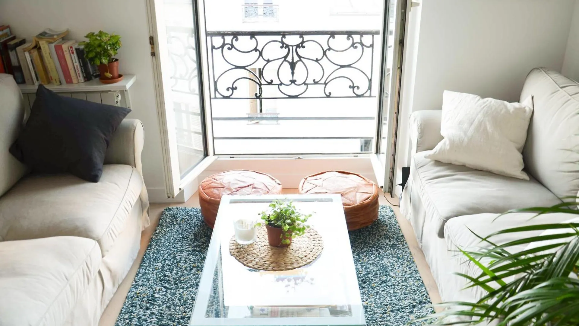Bright Top Floor Apartment - Batignolles - Montmartre - Metro At 2 Steps 파리 프랑스